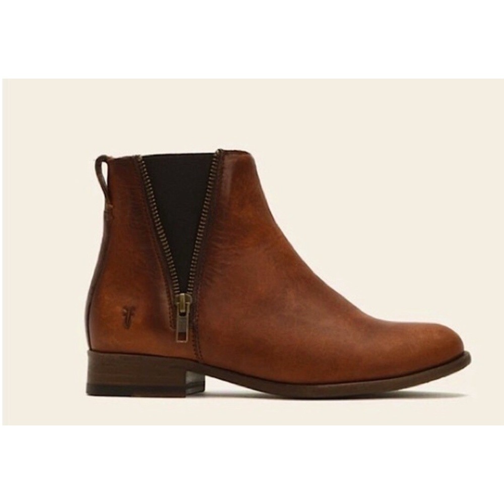 Frye‎ Carly Zip Chelsea Booties Women's 7.5 Cognac Brown 71364 388$